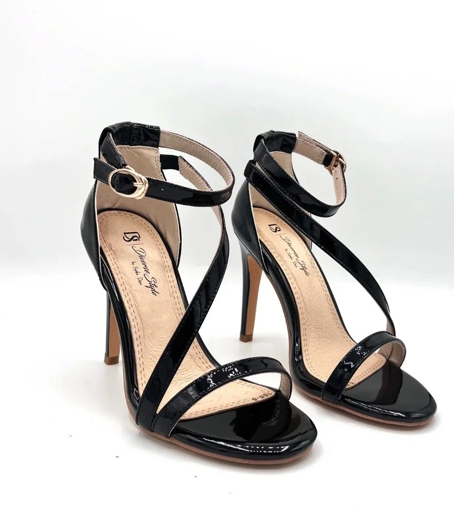 Esta crossover strap deals heels